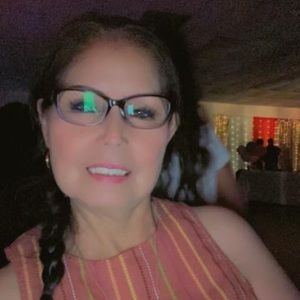 Meet your Posher, Lupe reyna